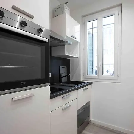 Charming Apartment In The Center Of Nice Exterior photo